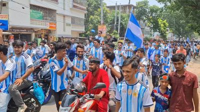 ঝিনাইদহে আর্জেন্টিনা সমর্থকদের বর্ণাঢ্য শোভাযাত্রা