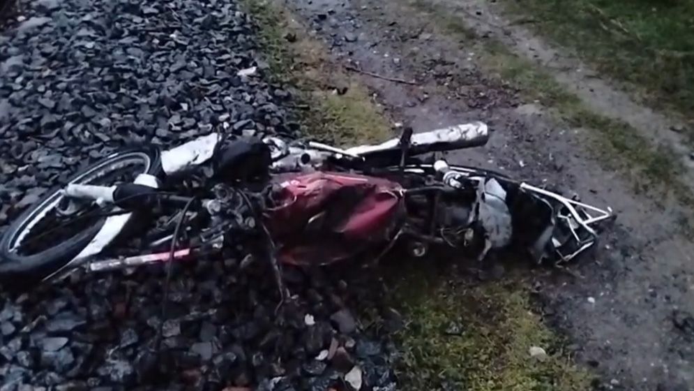 চুয়াডাঙ্গায় ট্রেনের ধাক্কায় দুই মোটরসাইকেল আরোহী নিহত