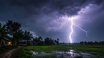 সাতক্ষীরায় মাছ ধরতে গিয়ে বজ্রপাতে প্রাণ গেল জেলের