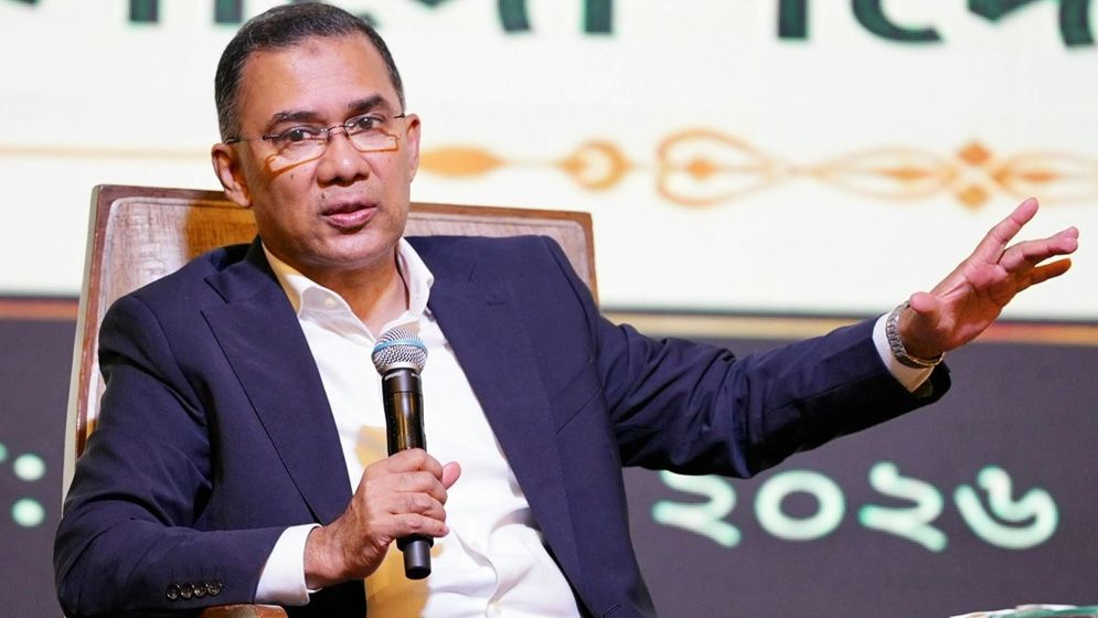 মালয়েশিয়ায় বন্দি ২ হাজার বাংলাদেশিকে মুক্ত করার আশ্বাস প্রধানমন্ত্রীর