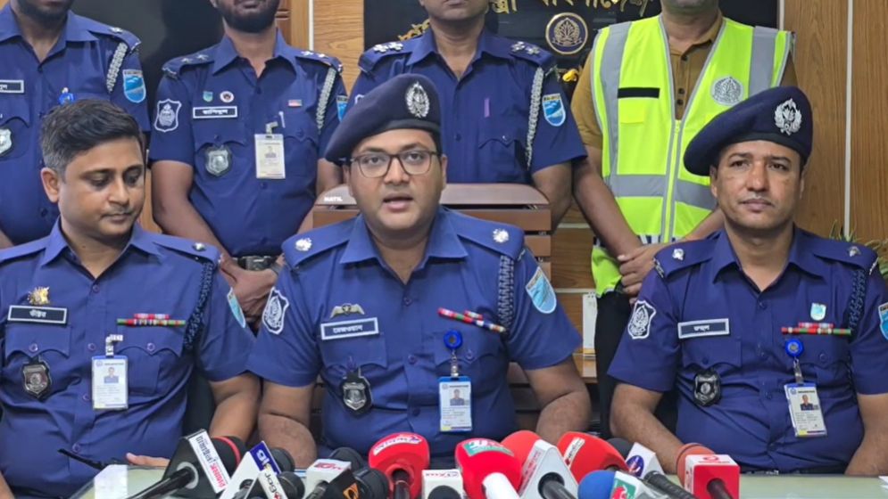 টাঙ্গাইলে গৃহবধূ হত্যা মামলায় গ্রেফতার ২