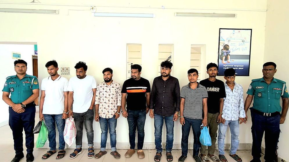 টঙ্গীতে চাঁদা দাবির ঘটনায় মামলা, গ্রেফতার ১১