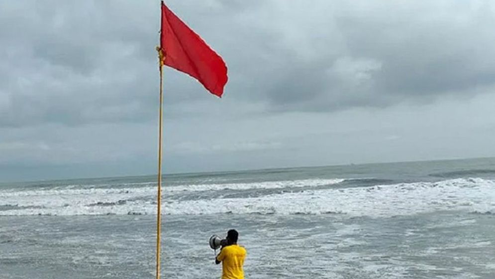 দেশের চার সমুদ্রবন্দরে ৩ নম্বর সতর্ক সংকেত বহাল