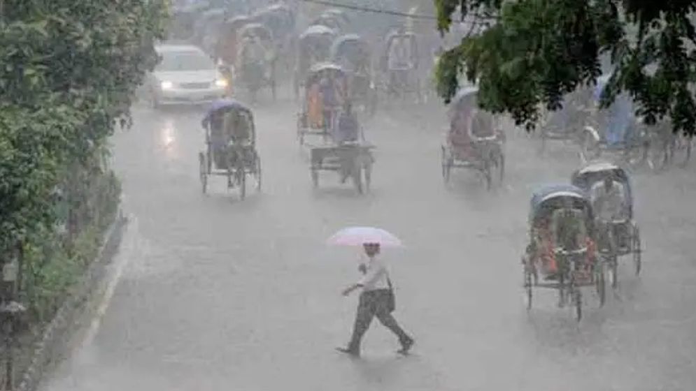 ৮ বিভাগে ঝরবে ভারী বৃষ্টি, ঢাকা-চট্টগ্রামে জলাবদ্ধতার শঙ্কা