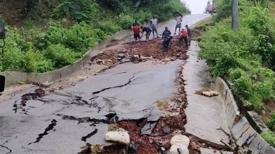 টানা ভারী বর্ষণ-পাহাড়ি ঢলে বিপর্যস্ত তিন পার্বত্য জেলা