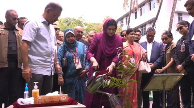 ঢামেকের প্রতিষ্ঠাবার্ষিকীতে প্রধানমন্ত্রী, বৃক্ষরোপণ কর্মসূচির উদ্বোধন