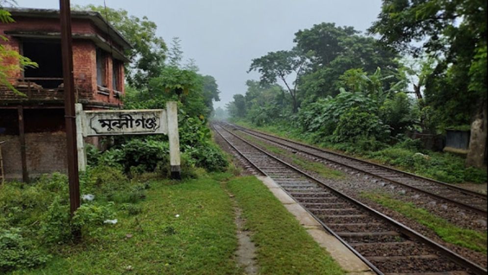 চুয়াডাঙ্গায় ট্রেনে কাটা পড়ে বৃদ্ধার মৃত্যু