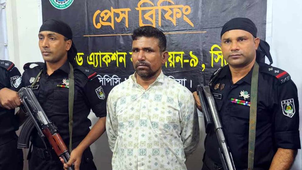 র‍্যাব সদস্যদের ওপর হামলার ঘটনায় ২ মাস পর রাজধানী থেকে গ্রেফতার ডাকাত শফিক