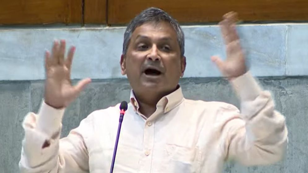 আমাকে ঋণখেলাপি বলে জাতির কাছে ছোট করা হয়েছে: সংসদে সারোয়ার আলমগীর