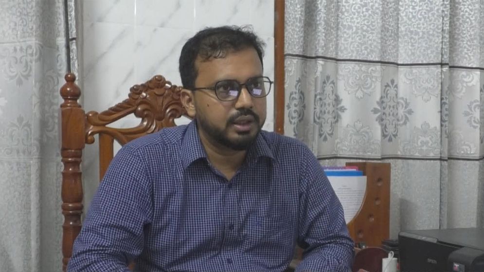 সাতক্ষীরায় বৃক্ষরোপন কর্মসূচিতে দুর্নীতির অভিযোগে কৃষি কর্মকর্তাকে স্ট্যান্ড রিলিজ
