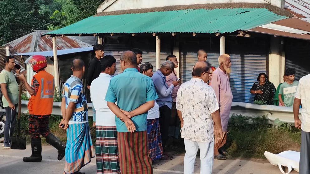 ঝিনাইদহে ট্রাকের চাপায় পথচারীর মৃত্যু