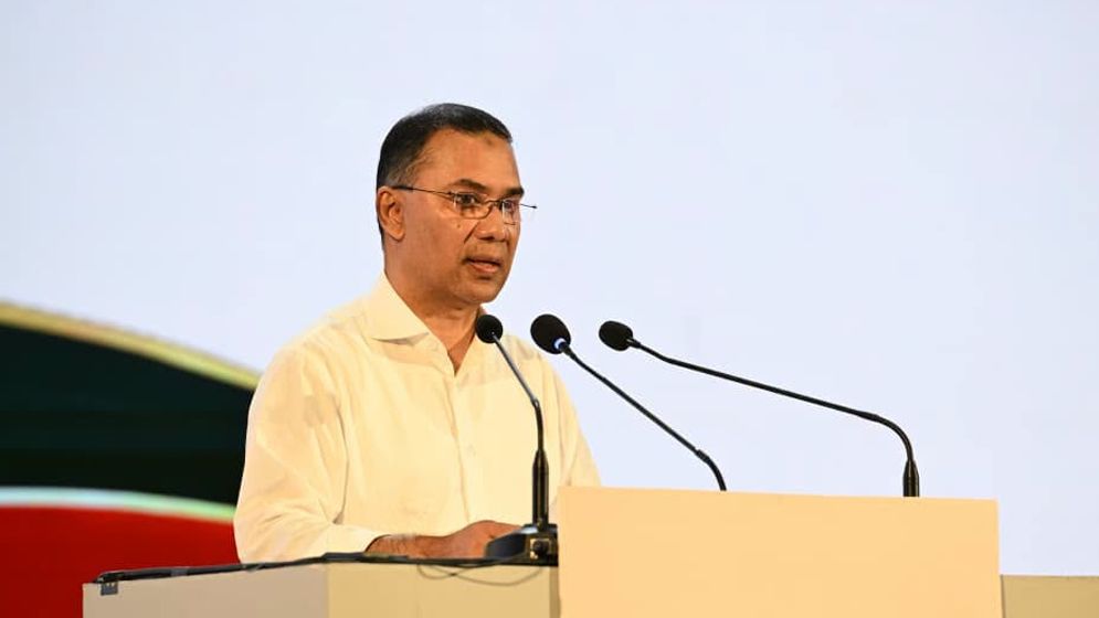 দেশি-বিদেশি বিনিয়োগকারীদের সহায়তার বিষয়ে সরকার প্রতিজ্ঞাবদ্ধ