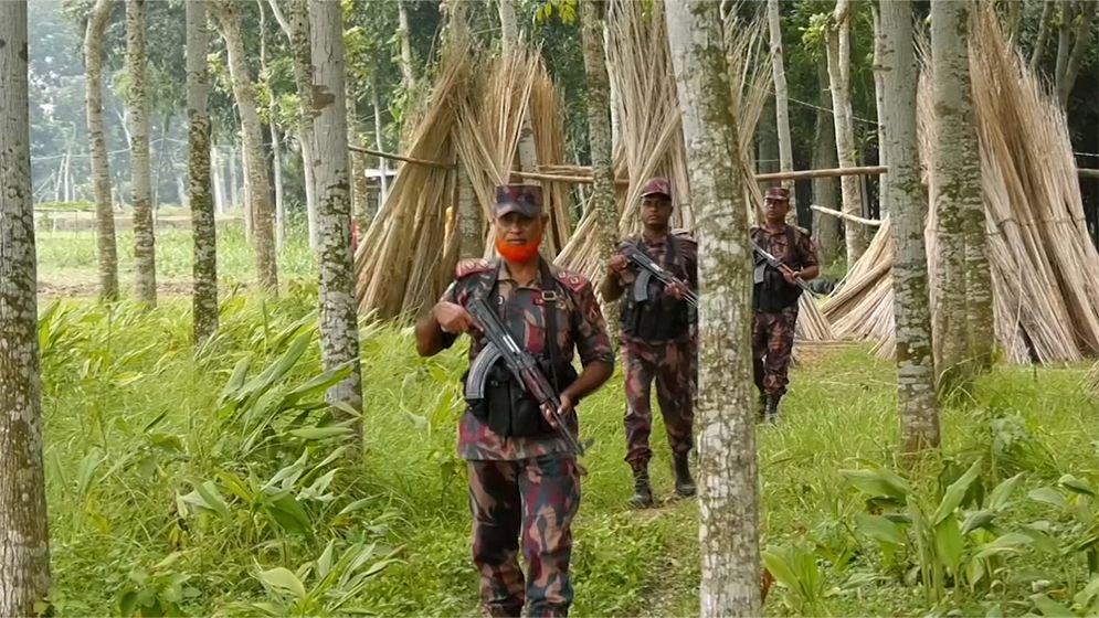 মহেশপুর সীমান্তে ৬ জনকে পুশইন চেষ্টা, রুখে দিল বিজিবি