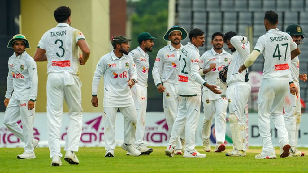 অস্ট্রেলিয়ার বিপক্ষে টেস্টে বাংলাদেশের স্কোয়াড ঘোষণা