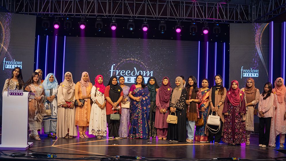 'স্কুটি নাকি গোল্ড' ক্যাম্পেইনের বিজয়ীরা পুরস্কৃত, আগস্ট পর্যন্ত বাড়লো মেয়াদ