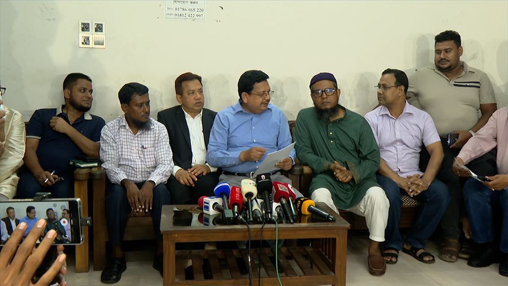 দাবি পূরণের আশ্বাসে অ্যাম্বুলেন্স মালিক সমিতির অনির্দিষ্টকালের ধর্মঘট প্রত্যাহার