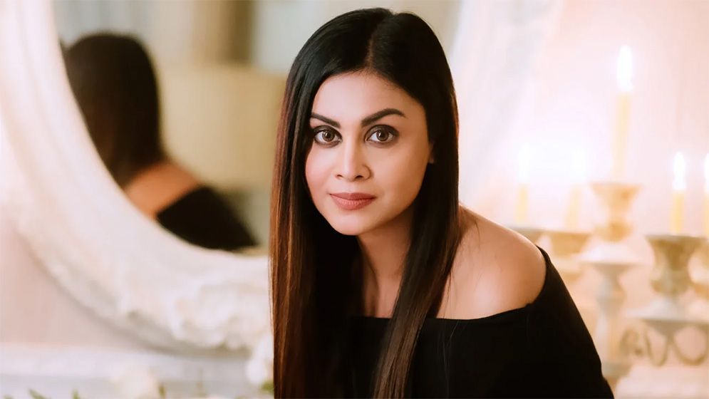 দুর্ঘটনায় আহত মেঘলা মুক্তা আইসিইউতে