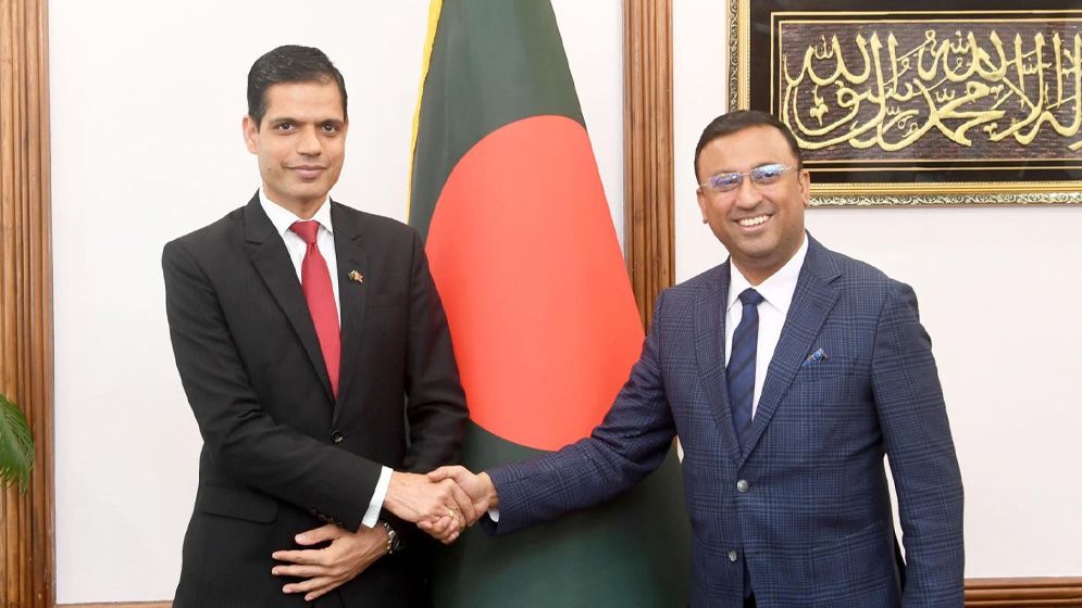 পররাষ্ট্র উপদেষ্টার সঙ্গে নেপালের রাষ্ট্রদূতের সাক্ষাৎ