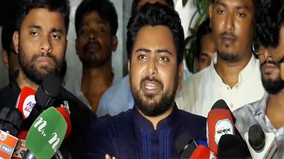 দেশ চালাতে প্রধানমন্ত্রী ব্যর্থ, এভাবে চললে মেয়াদ শেষ করতে পারবে না: নাহিদ