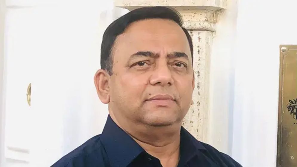 দুবাইয়ে কারাগার থেকে মুক্তি পেয়েছেন বেনজীর