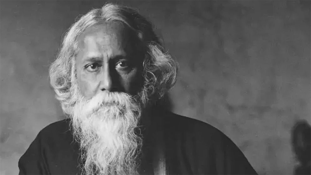মুখর বাদর দিনে তারে পড়ে মনে..