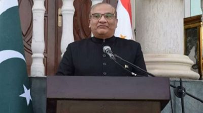 ঢাকায় বাসায় আগুন: স্ত্রীসহ হাসপাতালে ভর্তি পাকিস্তান হাইকমিশনার