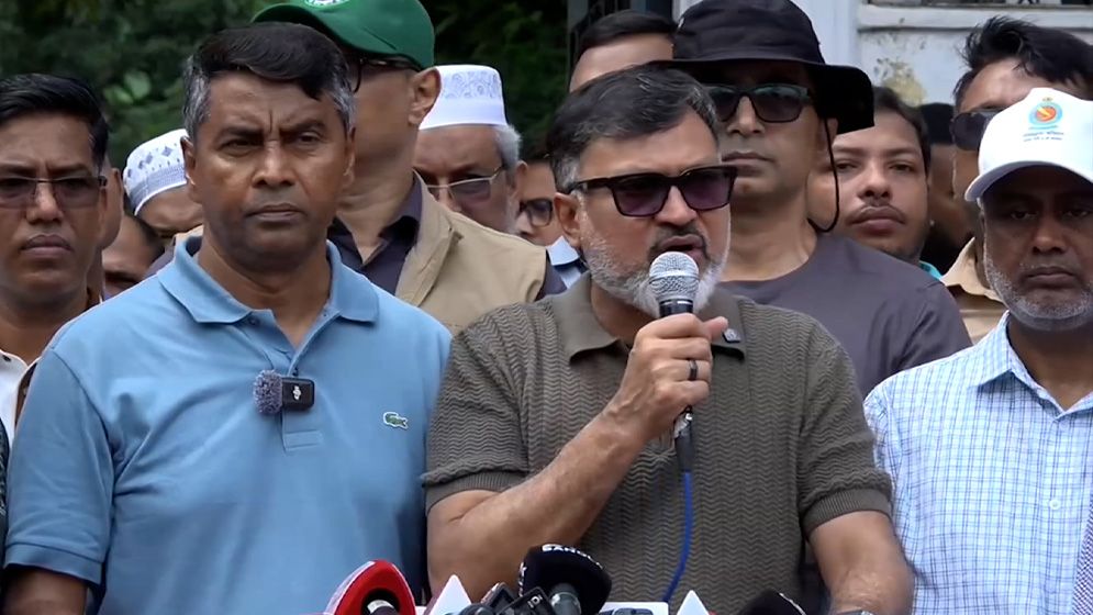 শহর পরিচ্ছন্ন রাখতে সিটি করপোরেশনের পাশাপাশি দরকার নগরবাসীর সমন্বিত সহায়তা