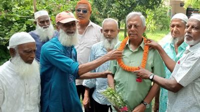 মুক্তিযোদ্ধা দলের রাজশাহী বিভাগীয় সভাপতি ড. ইসমাইল হোসেনকে পাবনায় সংবর্ধনা