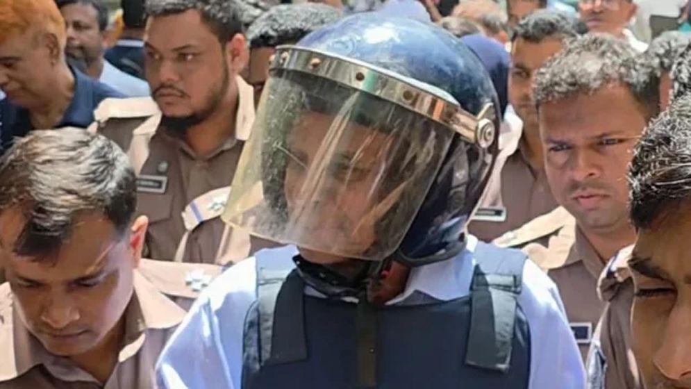 সাবেক এমপি আক্তারুজ্জামান ৩ দিনের রিমান্ডে