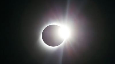 ১২ আগস্ট আকাশে দেখা যাবে পূর্ণ সূর্যগ্রহণ