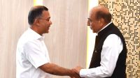 প্রধানমন্ত্রীর সঙ্গে ভারতীয় হাইকমিশনারের বৈঠক