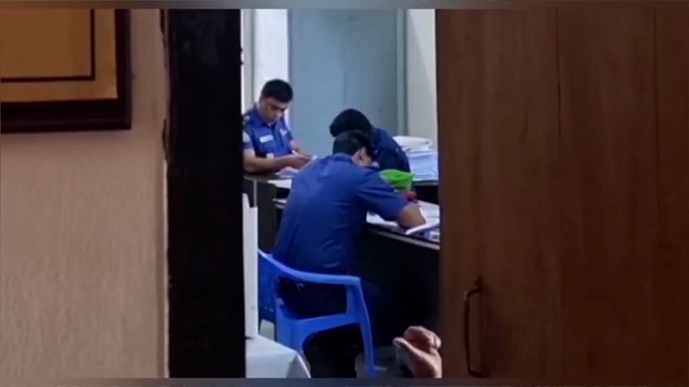 মাদকের সাথে সম্পৃক্ততার অভিযোগে চাঁদপুরে ৫ পুলিশ সদস্য সাময়িক বরখাস্ত
