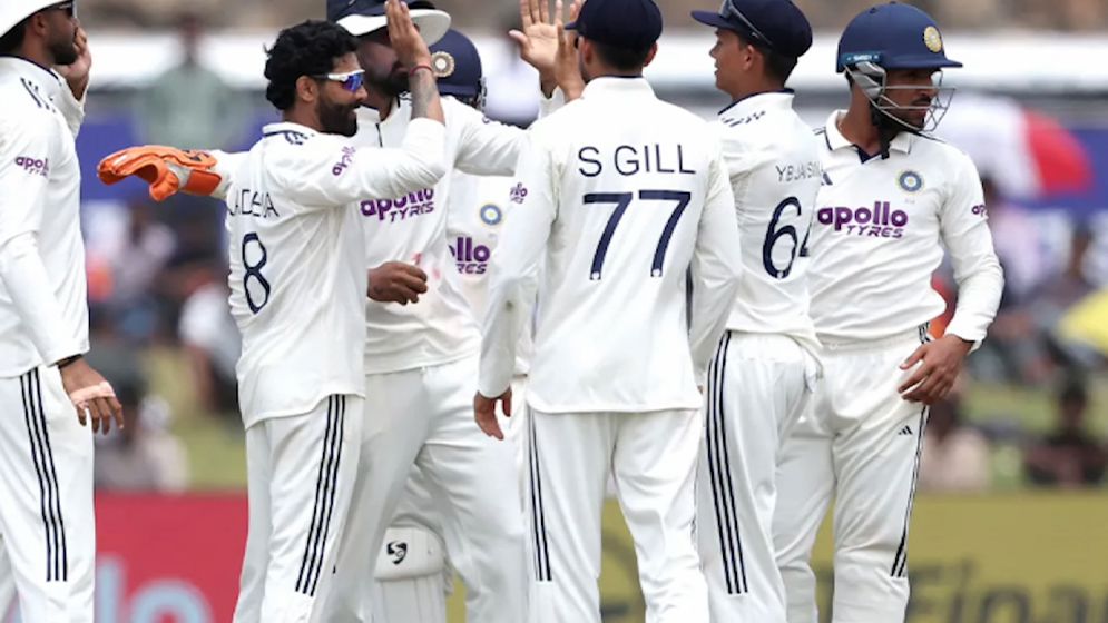 দিনুশার সেঞ্চুরির পরও ২৮৪ রানে অলআউট শ্রীলঙ্কা