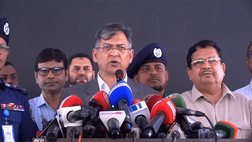 মহাসড়কে এআই ক্যামেরা স্থাপন করায় পরিবহনে চাঁদাবাজি কমে আসবে