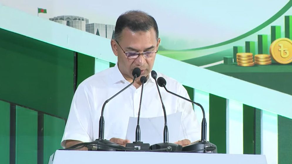 রাজস্ব কাঠামোকে জনবান্ধব হিসেবে গড়ে তুলতে চায় সরকার: প্রধানমন্ত্রী