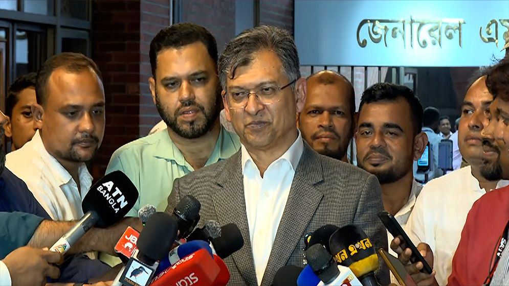 সাংবিধানিক প্রক্রিয়ায় রাষ্ট্রপতি নির্বাচনে অংশ নেওয়ায় বিরোধীদলকে স্বরাষ্ট্রমন্ত্রীর অভিনন্দন
