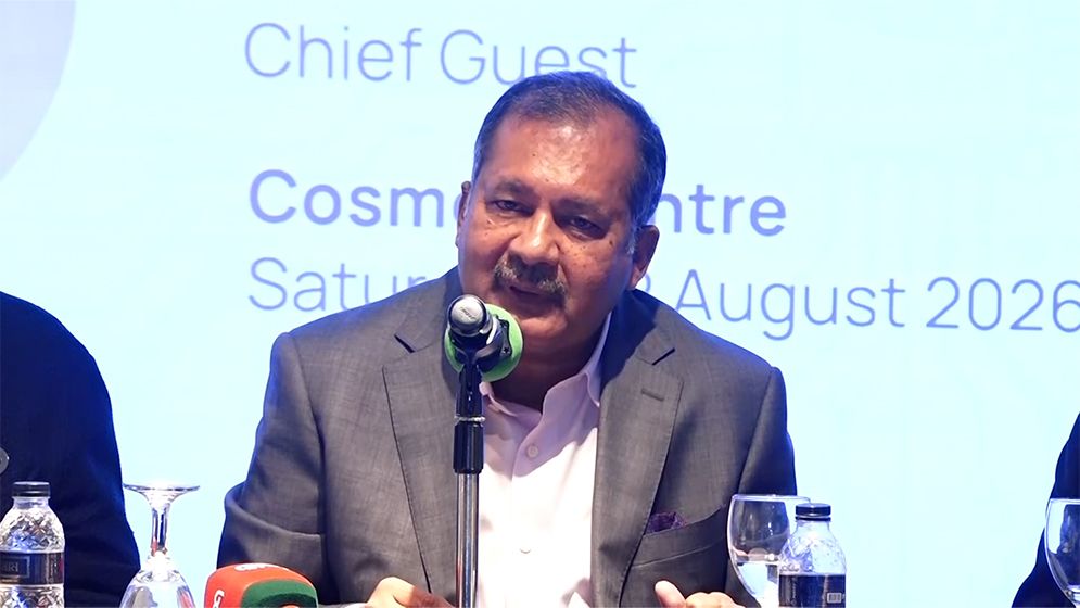 জঞ্জাল ছড়ানো সাংবাদিকতাকে মূলধারা থেকে আলাদা করতে হবে: তথ্য উপদেষ্টা