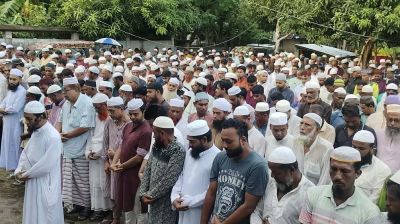 কলকাতায় অগ্নিকাণ্ডে নিহত সাতক্ষীরার সাজুর দাফন সম্পন্ন