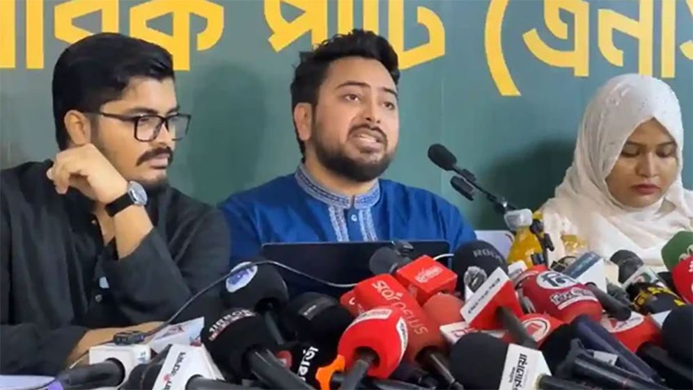 ৬ মাস মূল্যায়নের জন্য যথেষ্ট না হলেও বিএনপি সরকার ব্যর্থ: নাহিদ ইসলাম
