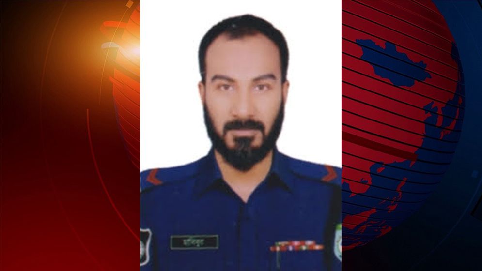 গাইবান্ধায় এসপির বাংলো থেকে পুলিশ সদস্যের ঝুলন্ত মরদেহ উদ্ধার