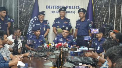 চাঁপাইনবাবগঞ্জে অটোরিকশা ছিনতাই করে চালককে হত্যা, গ্রেফতার ৩