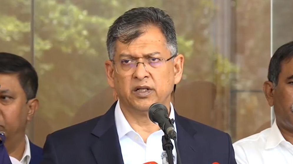 গুমের শিকার পরিবারদের নিয়ে অপসংস্কৃতির চর্চা বন্ধ করার আহ্বান স্বরাষ্ট্রমন্ত্রীর