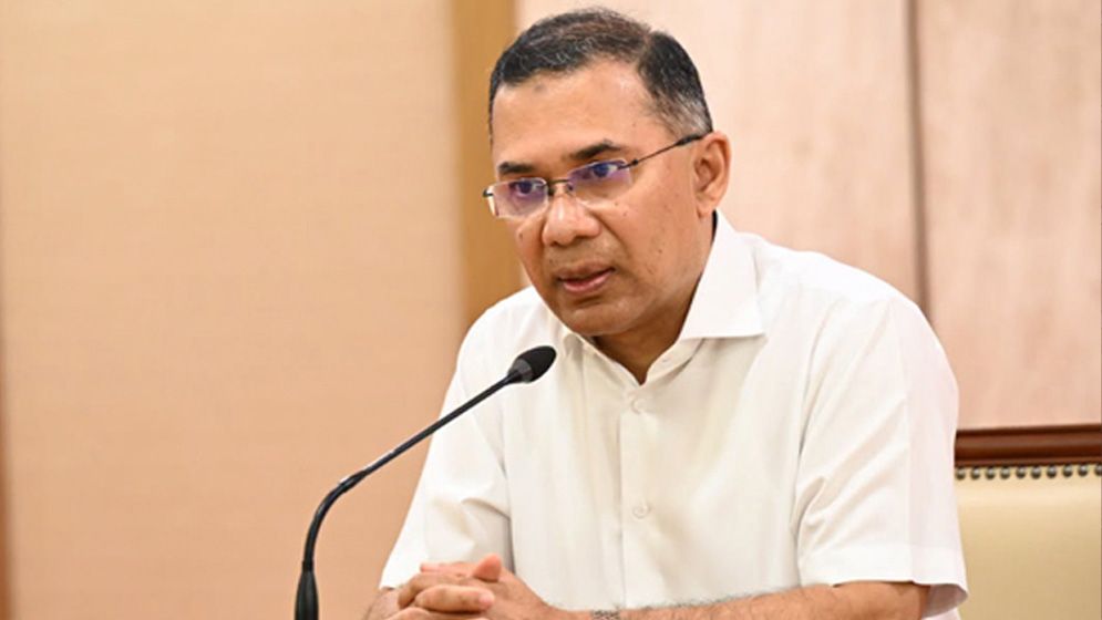 অনুমোদনহীন ডাবল ডেকার স্লিপার বাসের বিরুদ্ধে ব্যবস্থা নেওয়ার নির্দেশ প্রধানমন্ত্রীর
