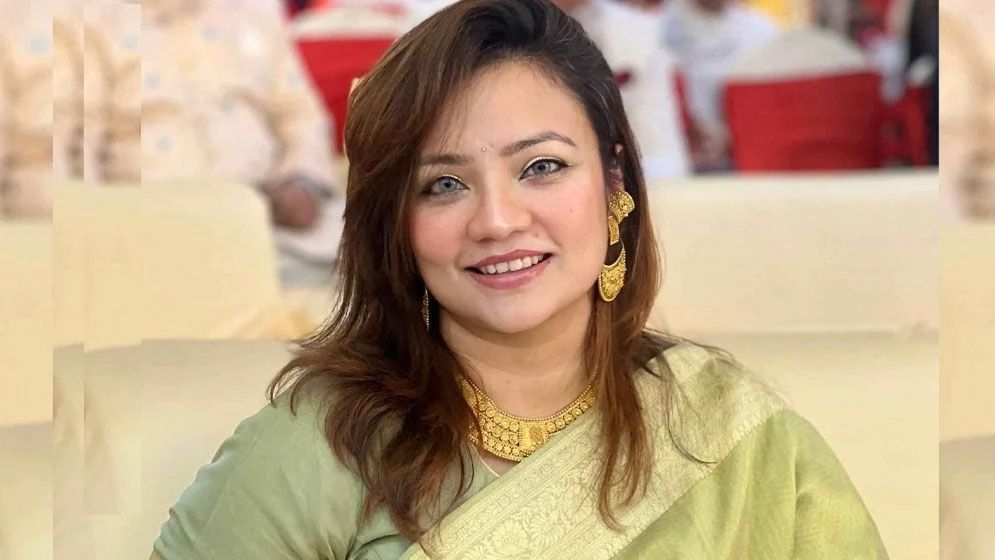 ঢাবি শিক্ষকের ব্যক্তিগত তথ্য দিয়ে পোস্ট, নিরাপত্তা চেয়ে থানায় জিডি