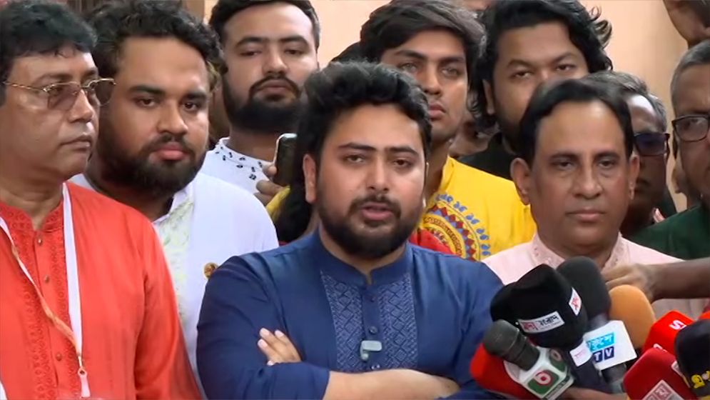 সংখ্যালঘু নির্যাতনের বিচার নিশ্চিত হয়নি, বিচারহীনতার সংস্কৃতি দূর করার চেষ্টা চলছে: নাহিদ ইসলাম