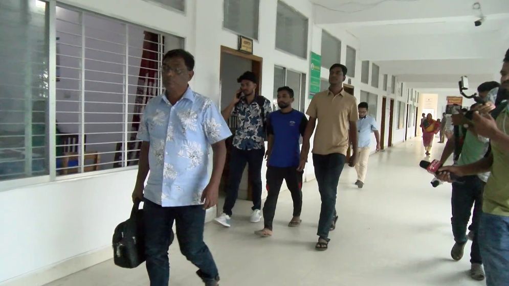 রংপুরে চার খুনের ঘটনায় স্বাক্ষী শান্ত দাসের আদালতে স্বীকারোক্তিমূলক জবানবন্দি