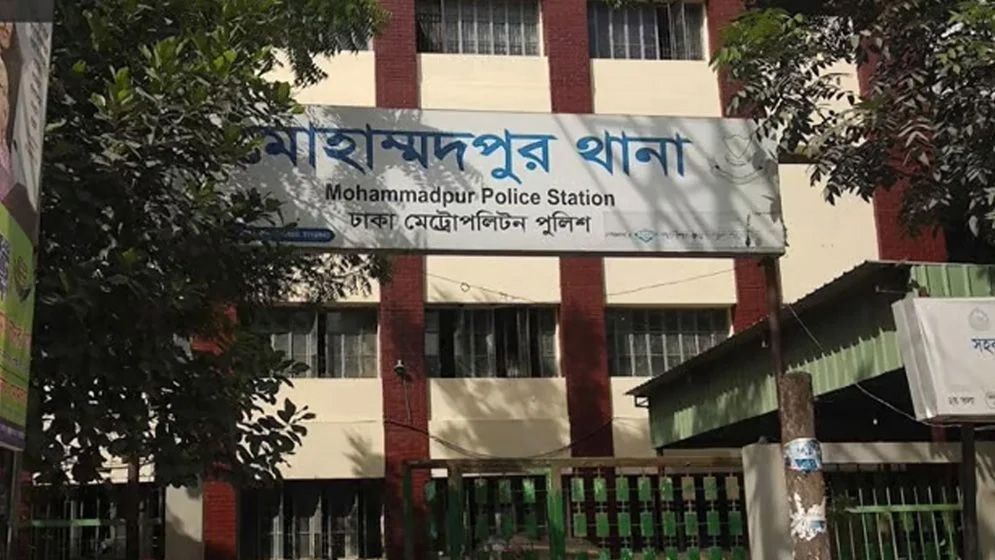 'দূরবীন' ব্যান্ডের গিটারিস্টকে ৩ দিনের মধ্যে দেশ ছাড়ার হুমকি, থানায় জিডি
