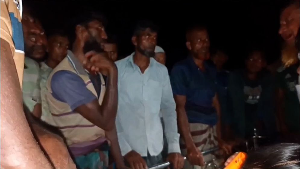 পটুয়াখালীতে নদীতে জাল ফেলার সময় বজ্রপাতে নিহত ২
