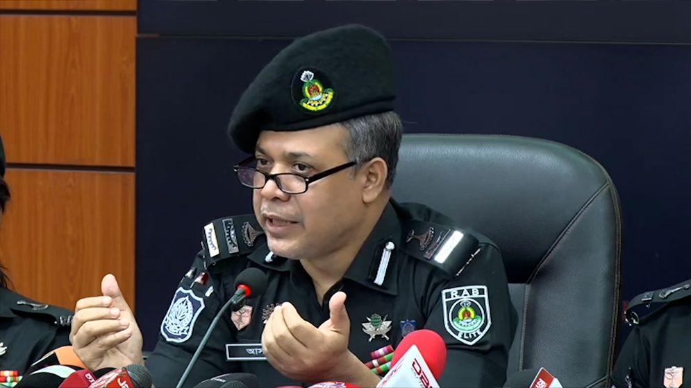 সাভারে পুলিশ কর্মকর্তা হত্যার ঘটনায় আরও ৮ জন গ্রেফতার