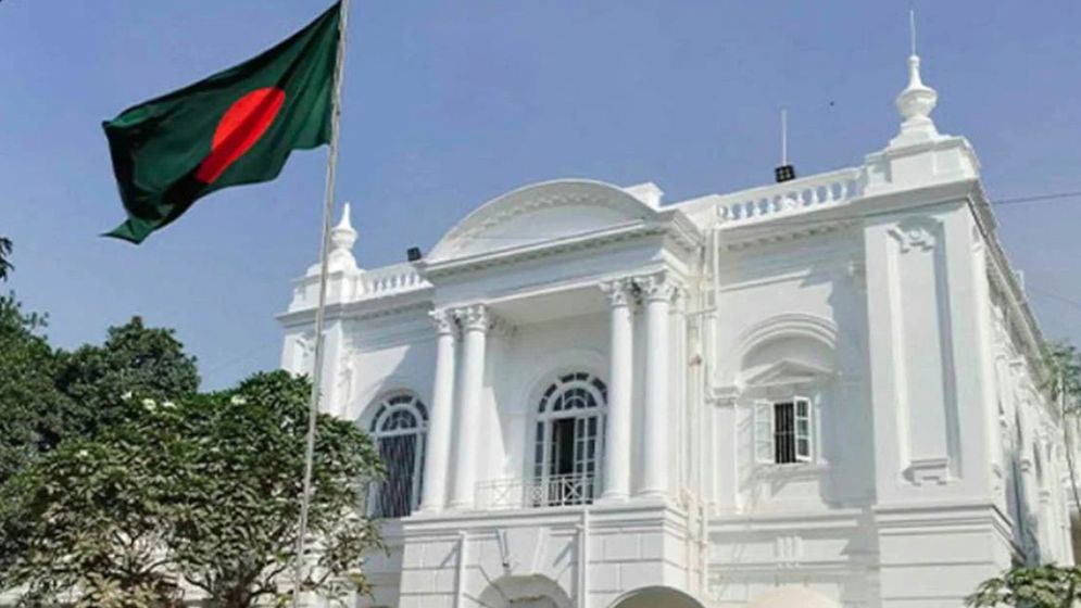 মামলা ট্রাইব্যুনাল থেকে বিচারিক আদালতে স্থানান্তরের আবেদন আসামিপক্ষের